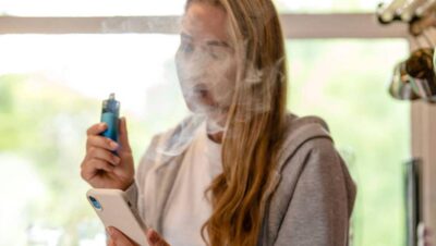 Alerta vermelho: médicos dizem que vapes prejudicam crianças e jovens — e seu treino pode sentir o impacto